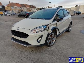 Voiture accidenté Ford Fiesta  2020/2