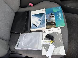 Toyota Prius 1.8 Comfort picture 16