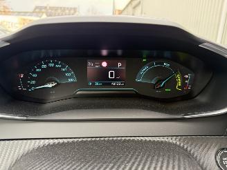 Peugeot e-208 Active Pack 50 kWh picture 19