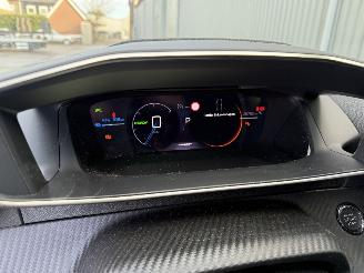 Peugeot e-208 EV GT Avant 51 kWh picture 17