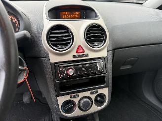 Opel Corsa 1.0-12V Edition picture 16