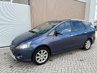 Schadeauto Mitsubishi Grandis 2.4-16V InSport 7-Persoons 2007/3