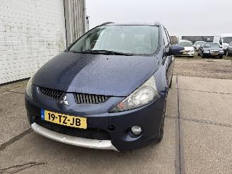 Voiture accidenté Mitsubishi Grandis 2.4-16V InSport 7-Persoons 2007/3
