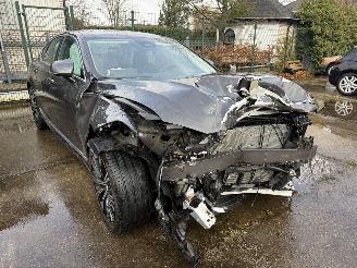 skadebil auto Volvo S-90 S90 B5 Recharge Ultimate Bright 2023/3