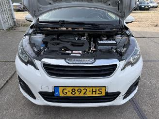 Peugeot 108 1.0 e-VTi Active picture 11