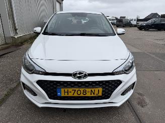 Hyundai I-20 1.0 T-GDI Comfort picture 15