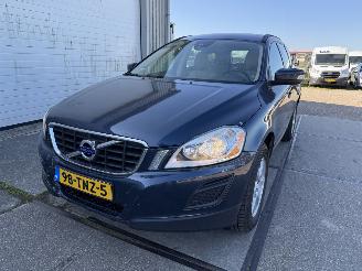 Unfallwagen Volvo Xc-60 2.0 T5 Kinetic 2012/3