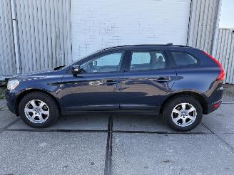 Schadeauto Volvo Xc-60 2.0 T5 Kinetic 2012/3