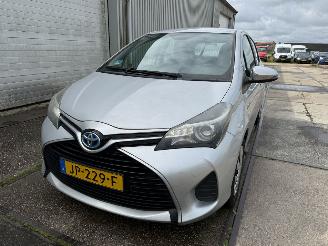 Schadeauto Toyota Yaris 1.5 Hybrid Aspiration 2016/5