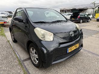 Toyota iQ 1.0 VVTi Comfort picture 8
