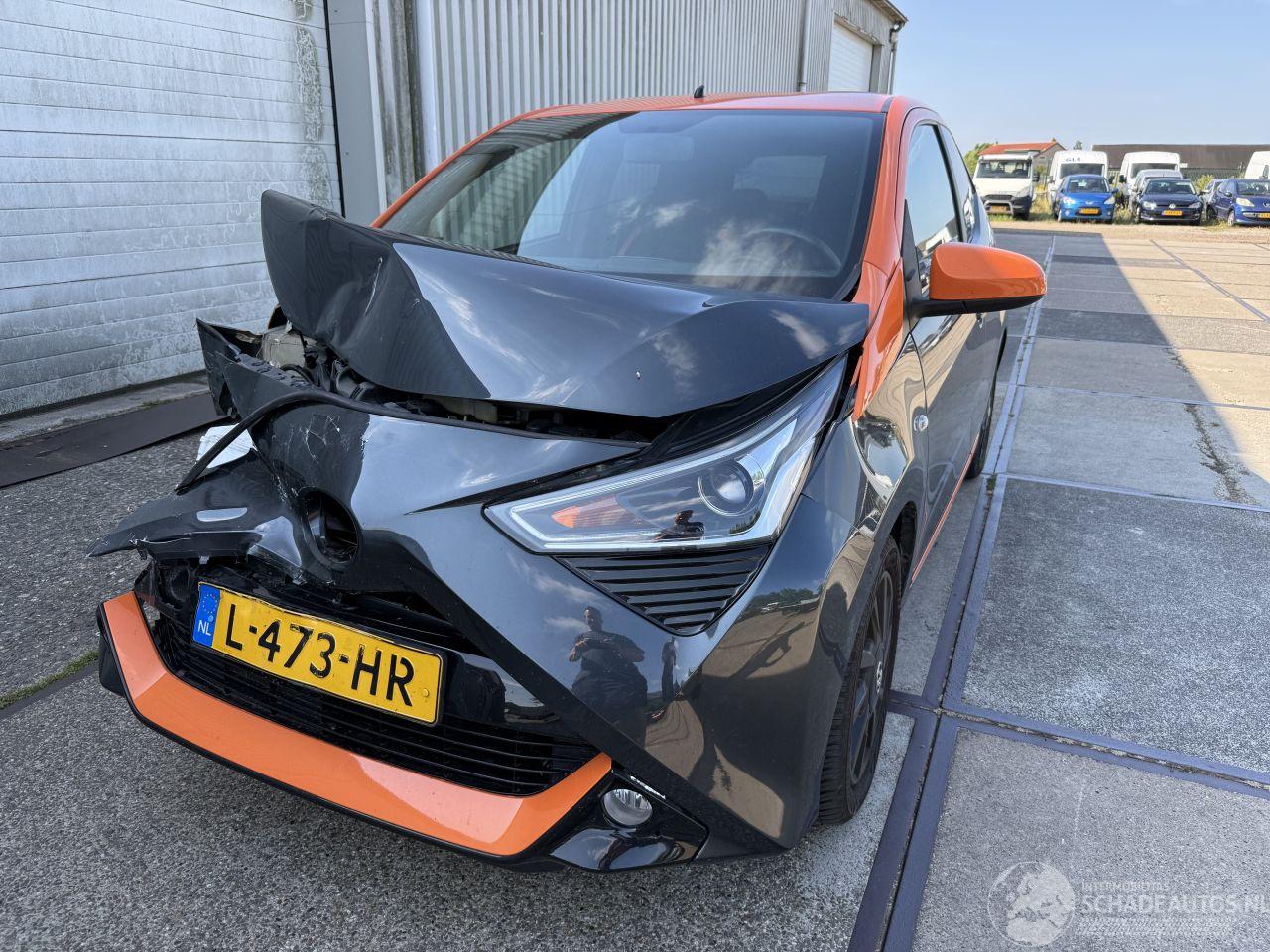 Toyota Aygo 1.0 VVT-i JBL