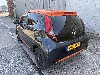 Toyota Aygo 1.0 VVT-i JBL picture 3