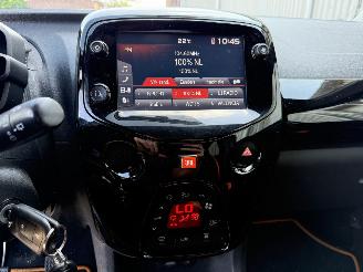 Toyota Aygo 1.0 VVT-i JBL picture 16