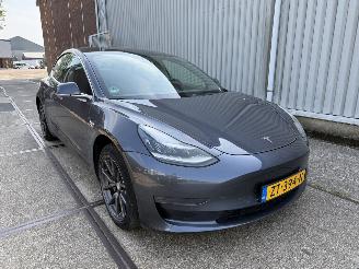 Unfallwagen Tesla Model 3 Performance AWD 75kWh 2019/8