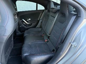 Mercedes Cla-klasse 200 AMG Line Panoramadak picture 31