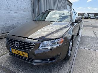 Coche accidentado Volvo V-70 Volvo V70 1.6 T4 Nordic+ 2014/5