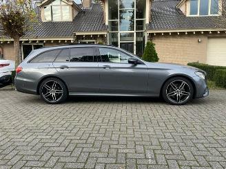 Mercedes E-klasse 220 d AMG LINE PANORAMADAK NICHT WIDESCREEN LED picture 2