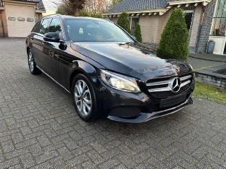 Vaurioauto  passenger cars Mercedes C-klasse 200 d BlueTEC NAVI CAMERA LED PDC 2018/5