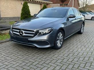 Mercedes E-klasse 200 d AVANTGARDE WIDESCREEN CAMERA LEDER LED picture 4