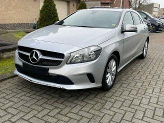 Damaged car Mercedes A-klasse 180 d 1.5 CDI NAVI PDC 2016/1