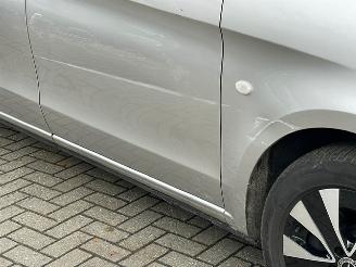Mercedes  Vito Tourer 114 CDI XL 9 SITZER AUTOMAAT AIRCO picture 18