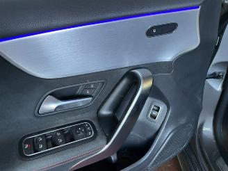 Mercedes A-klasse 200 d AMG LINE PANO LED NAVI CAMERA picture 13