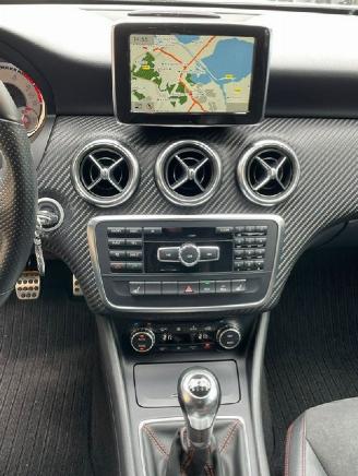 Mercedes A-klasse 200 AMG LINE COMAND XENON picture 8