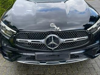 Mercedes GLC 300e 4MATIC AMG LINE PANO CAMERA 360 NAVIE picture 16