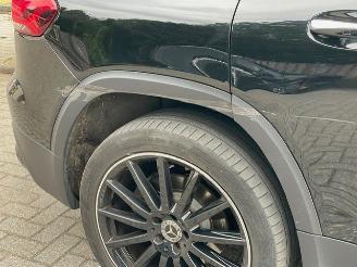 Mercedes GLB 200 d AMG LINE 7 PERS PANO NAVI CAMERA picture 19