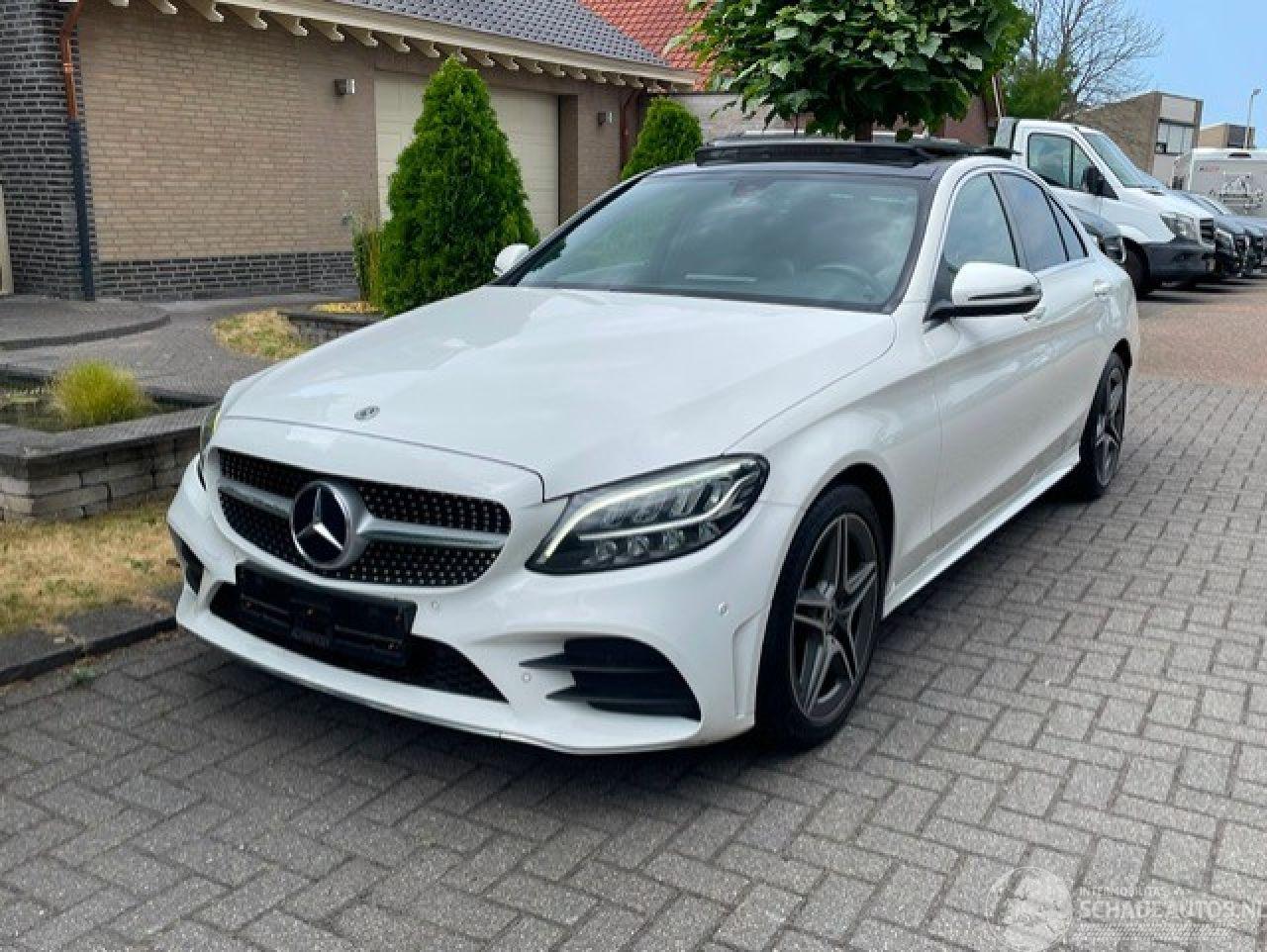 Mercedes C-klasse 200 d AMG LINE PANO LED NAVI CAMERA