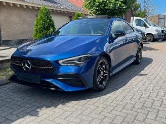 skadebil auto Mercedes Cla-klasse 200 AMG LINE PANO CAMERA NAVI LED 2024/12