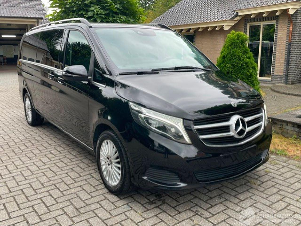 Mercedes  V250 d BleuTEC EXTRA LANG 8 SITZE CAMERA NAVI