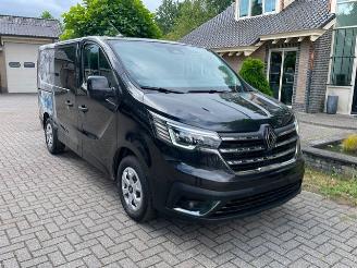 damaged commercial vehicles Renault Trafic 2.0 dCi  L1H1 GRAND CONFORD CAMERA NAVI 2025/12