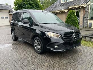 damaged commercial vehicles Mercedes Citan 110 CDI AUTOMAAT PDC CAMERA 2025/2