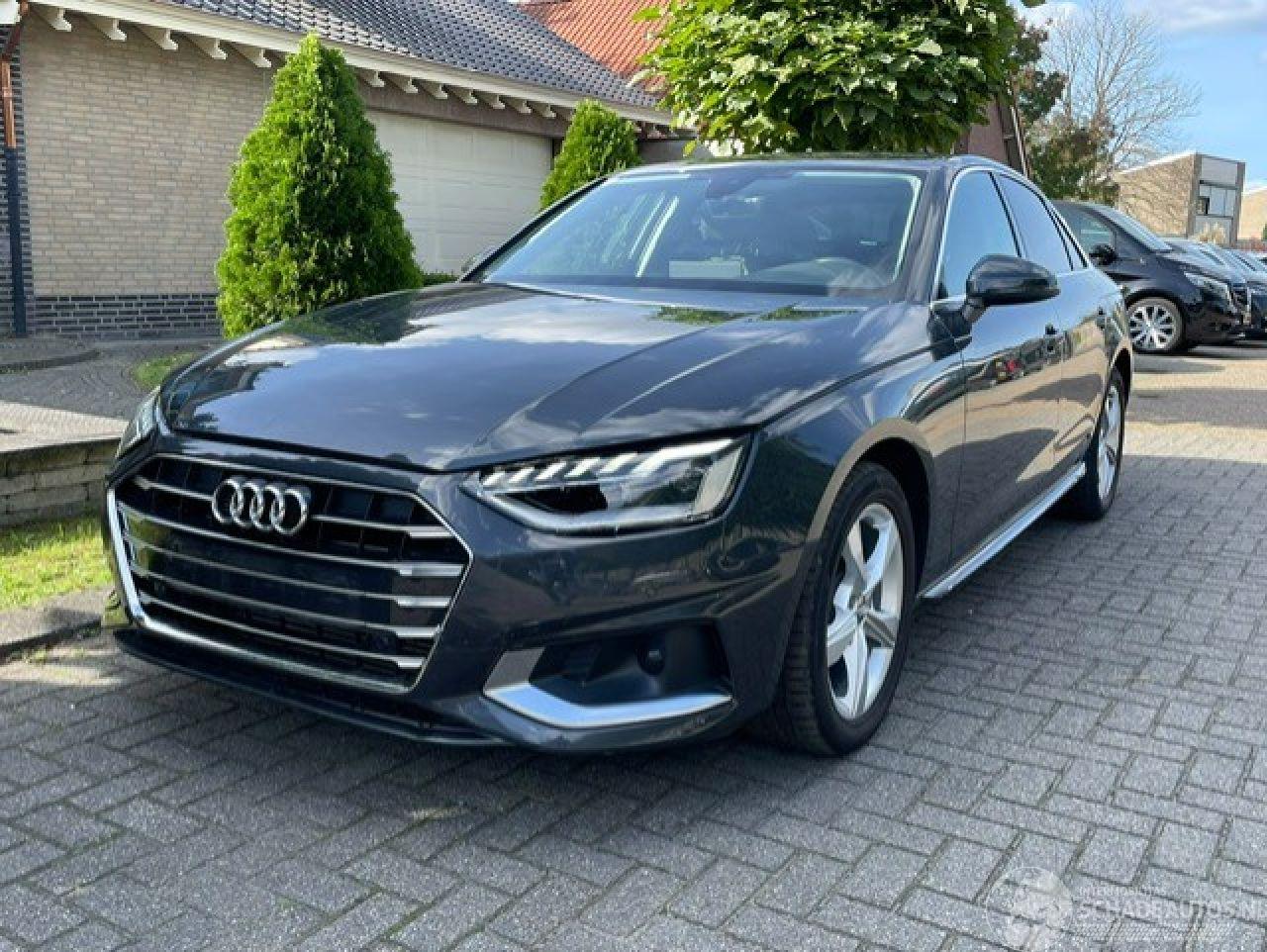 Audi A4 40 TFSI ADVANCED S-TRONIC NAVI CAMERA