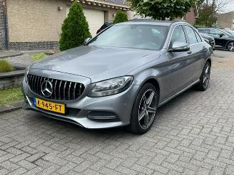 Auto incidentate Mercedes C-klasse 180 BleuTEC NAVI PDC MOTOR DEFECT 2015/6