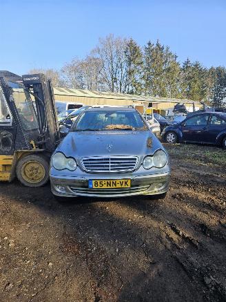  Mercedes C-klasse C 200 CDI COMBI 2003/12