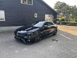 Voiture accidenté Mercedes A-klasse 200 AMG PANO AUTOMAAT LEER CLIMA CAMERA LED B.J 2025 2025/1