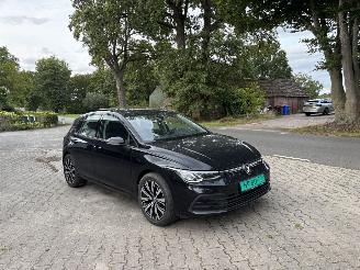 Volkswagen Golf 8 PANORAMADAK 1.5 STYLE 130 PK NAVI CLIMA VIRT DASH 18 INCH B.J 2023 picture 3