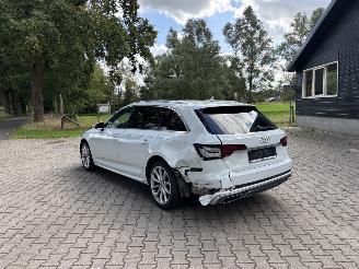 Audi A4 Avant HYBRIDE 2.0 S-LINE AUTOMAAT SPORT NAVI CLIMA LED PDC B.J 06-2019 picture 4