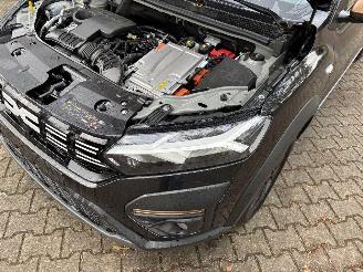 Dacia Jogger 1.6 AUTOMAAT 7 PERSOONS HYBRIDE NAVI CLIMA CAMERA KEYLESS LED B.J 2025 picture 16