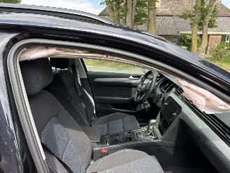 Volkswagen Passat GTE 1.4 AUTOMAAT NAVI CLIMA CAMERA PDC B.J 2022 picture 9