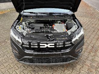 Dacia Jogger 1.6 AUTOMAAT 7 PERSOONS HYBRIDE NAVI CLIMA CAMERA KEYLESS LED B.J 2025 picture 16
