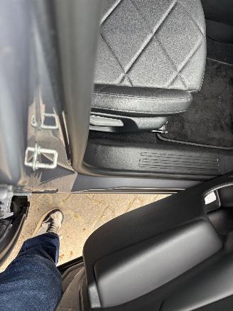 Citroën DS3 CROSSBACK AUTOMAAT 130 PK NAVI LEER CAMERA LED LEER B.J 06-2023 picture 20