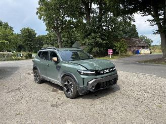 Dacia Duster HYBRIDE 1.6 AUTOMAAT NAVI CLiMA CAMERA VIRT DASH B.J 12-2024 picture 3