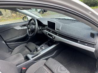 Audi A4 Avant HYBRIDE 2.0 S-LINE AUTOMAAT SPORT NAVI CLIMA LED PDC B.J 06-2019 picture 8