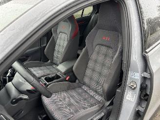 Volkswagen Golf 8 GTI AUTOMAAT 245 PK NAVI CLIMA CAMERA LED B.J 2023 LICHTE SCHADE picture 10