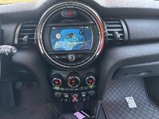 Mini  EDTION 3-DRS CLIMA PDC B.J 11-2018 picture 8