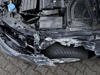 Volkswagen Golf 8,5 ETSI 1.5 HYBRIDE AUTOMAAT NAVI CLIMA CAMERA LED VIRT DASH TREKHAAK B.J 12-2024 picture 11