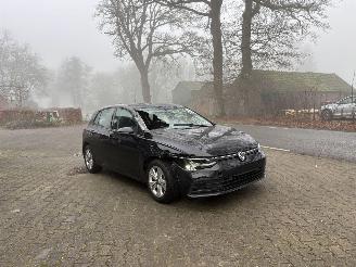 krockskadad bil auto Volkswagen Golf 8 TSI EDITION NAVI CLIMA CAMERA LED VIRT DASH B.J 05-2022 2022/5